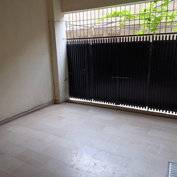 4 MARLA TRIPLE STORY HOUSE FOR RENT 55000-1