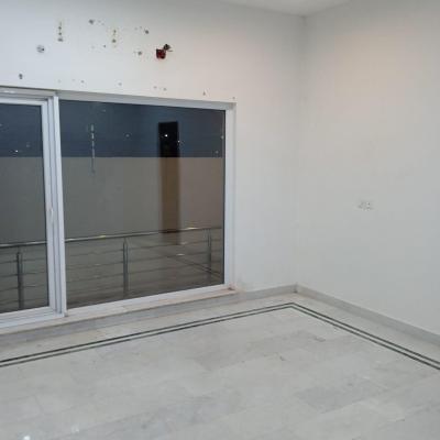 DHA phase 8, 1 kanal House for Rent Rent 180k