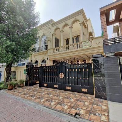 Bahria Orchard 10 Marla House Raiwind Road Lahore