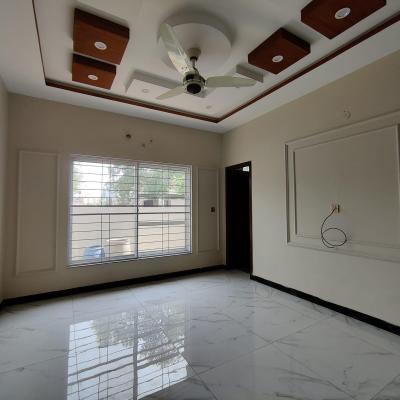 DHA Rahber 10 Marla House Corner House Pine Avenue Road 1 mint drive Lake City Ring Road interchange