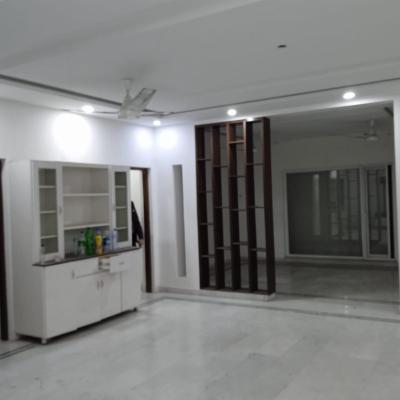 DHA phase 8, 1 kanal House for Rent Rent 180k