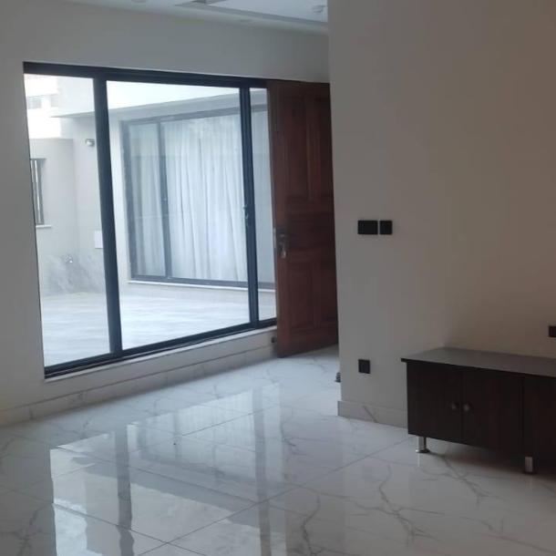 1 Kanal Upper Portion Available For Rent In DHA Phase 7 Lahore Near DHA Raya-7