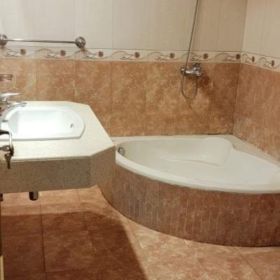 1 Kanal with basement owner build Bungalow For Sale Phase 4 DHA Lahore