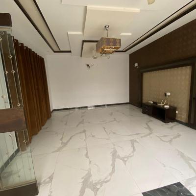 DHA phase 6, 1 Kanal upper portion for Rent separate gate Rent: 105k