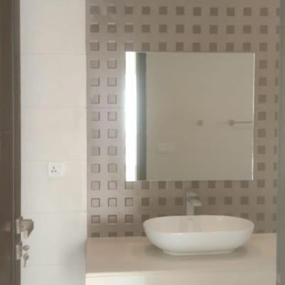 1 Kanal Like Brand New Upper Portion With Separate Entrance