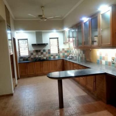1 Kanal House For Sale In Hot Location Of DHA Phase 5 E Block