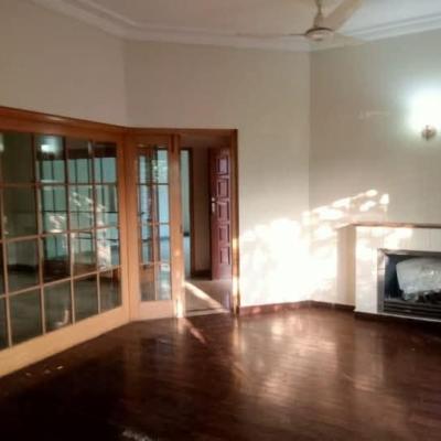 1 Kanal House For Sale In Hot Location Of DHA Phase 5 E Block