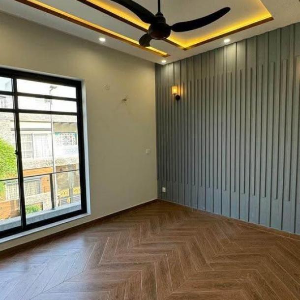 5 Marla Brand New Ultra Modern Design House For Sale In DHA Phase 11 Rahbar Lahore.-10