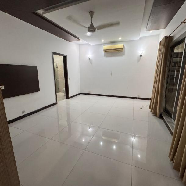 1 Kanal Portion Available For Rent In Phase 5 DHA Lahore-8