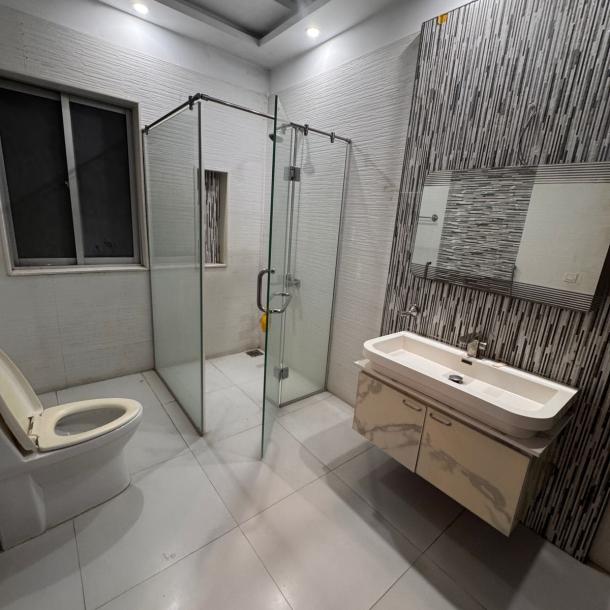 1 Kanal Portion Available For Rent In Phase 5 DHA Lahore-6