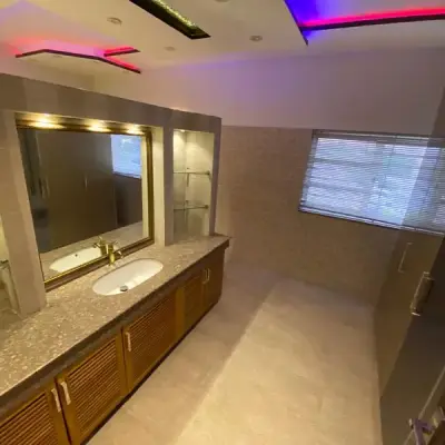 Beautiful 10 Marla Lower Portion House Available For Rent In DHA Phase 6 Lahore.