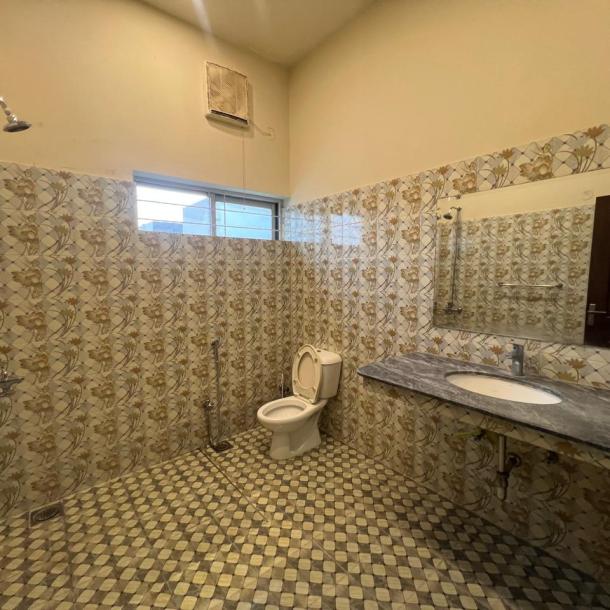 Modern 1 Kanal House Available For Rent In DHA Phase 7 Lahore.-18