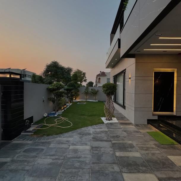 1 kanal Full Furnished Modern House For sale in DHA Phase 6, Lahore-3