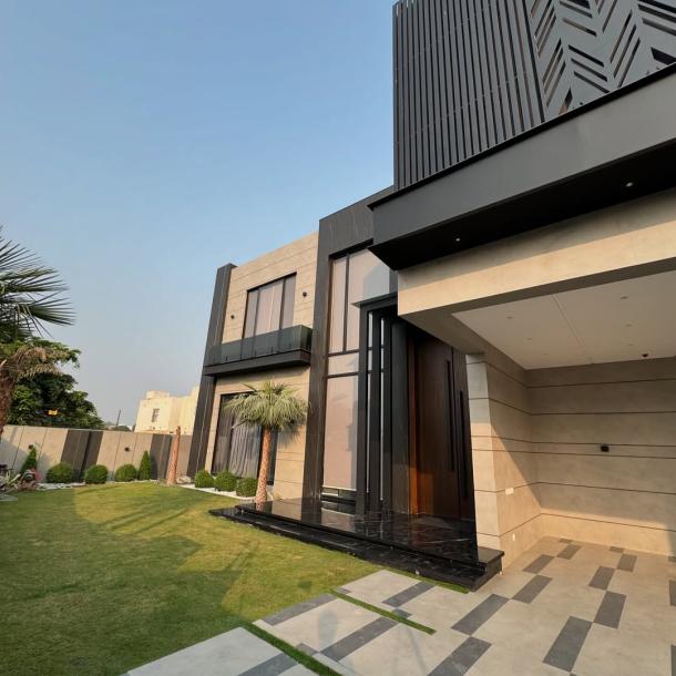 26 Marla House For sale in DHA Phase 7, Lahore-2