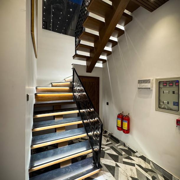 10 Marla House For Sale in DHA Phase 7, Lahore-4