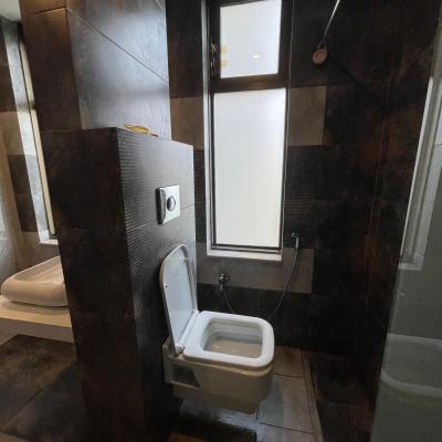 Fully Furnished 2 Bedroom Apartment In DHA Phase 8 Air Avenue