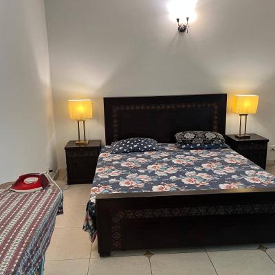 Sami Furnished 1 kanal Upper Portion For Rent in DHA Phase 6 Lahore Near DHA Office