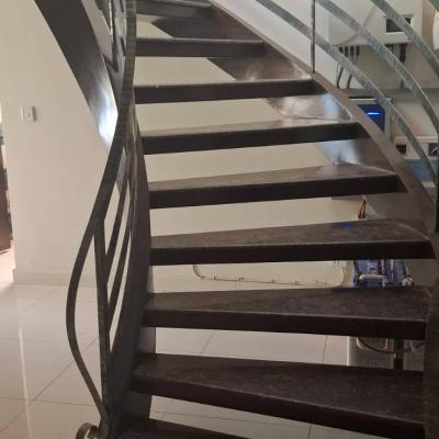 1 kanal Slightly Used Upper Portion for Rent In DHA Phase 6 Lahore-3