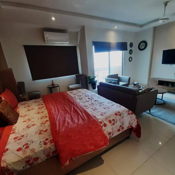 For Rent Defence Luxuery studio Apartment Near DHA Phase 4 Ring Road Lahore.-6