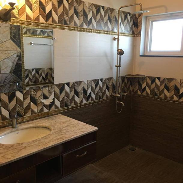 1 Kanal Upper Portion for Rent In DHA Phase 7 Lahore-4