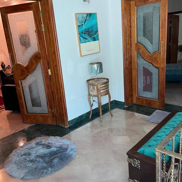For Rent 1 Kanal Fully Furnished Upper Portion For Rent In DHA Phase 5 Near Jalal Sons Market-9
