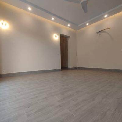 Upper Portion with Lounge & Kitchen 1 Kanal House For Rent In DHA 6 Lahore-4