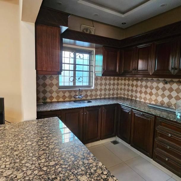 1 kanal Upper Portion For Rent Fully Furnished in DHA Phase 4, Lahore-8