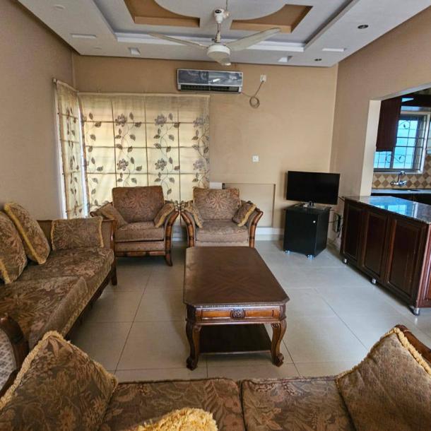 1 kanal Upper Portion For Rent Fully Furnished in DHA Phase 4, Lahore-6