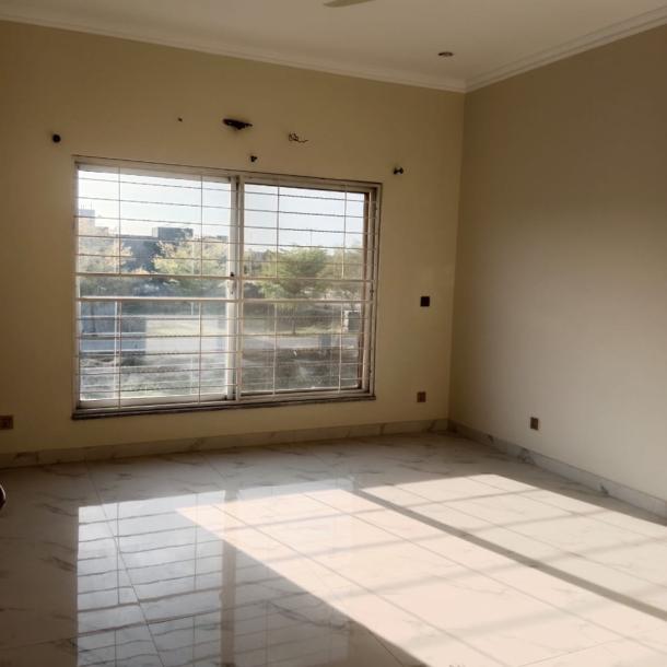 Best Rental Deal in DHA Phase 7 Lahore 1 Kanal Upper Portion For Rent-11