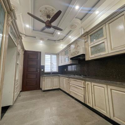 14.6 Marla White House For Sale in New Saman-e-Abad , Near Ferozpur Road Lahore